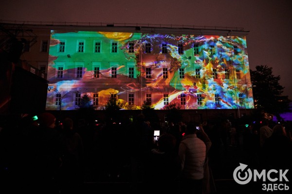 Закрытие OM FEST'а: От вдохновляющих лекций для айтишников до вечеринки с DJ-сетами Закрытие OM FEST'а: От вдохновляющих лекций для айтишников до вечеринки с DJ-сетами