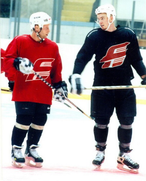 Ностальгия на бегу. Разговор о хоккейной жизни конца девяностых