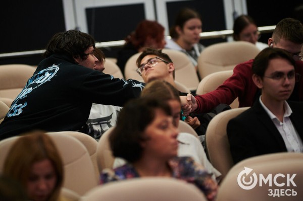 Десятки часов в неделю и море креатива: финалисты IT-Лаборатории покорили жюри на DemoFest