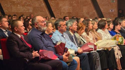 Системы связи и синтетические алмазы: Омский радиозавод им. Попова отметил 70-летие