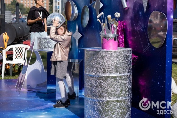 В Омске открыли галерею масштабных граффити под открытым небом