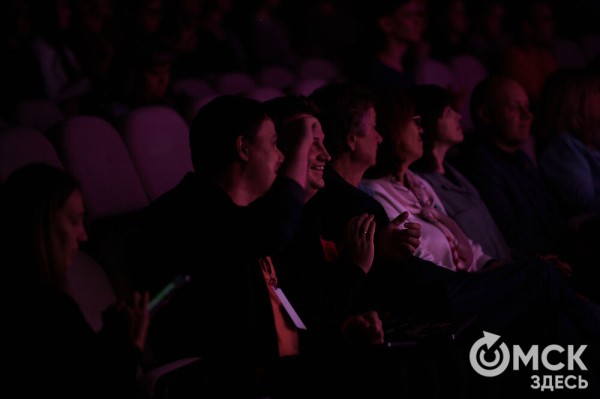 Десятки часов в неделю и море креатива: финалисты IT-Лаборатории покорили жюри на DemoFest