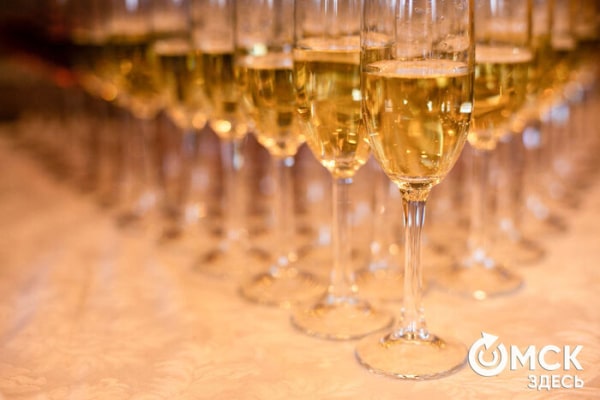 В Новый год с улыбкой. Как праздничный стол влияет на здоровье зубов&nbsp;