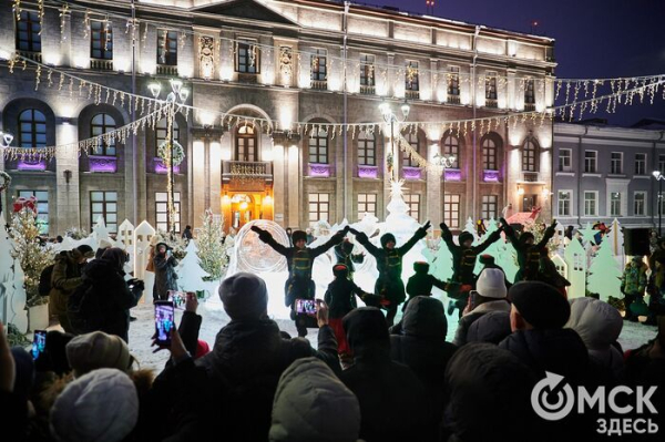 Нет снега и ледяных дворцов, зато Новый год можно два раза отпраздновать
