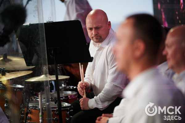 Омск музыкальный. Звёзды эстрады, посетившие Омск в 2024 году Омск музыкальный. Звёзды эстрады, посетившие Омск в 2024 году