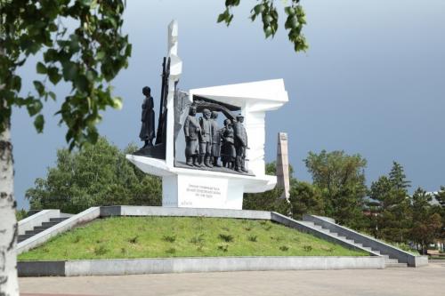 Луч времени: от священного 9 Мая — к будущей Победе