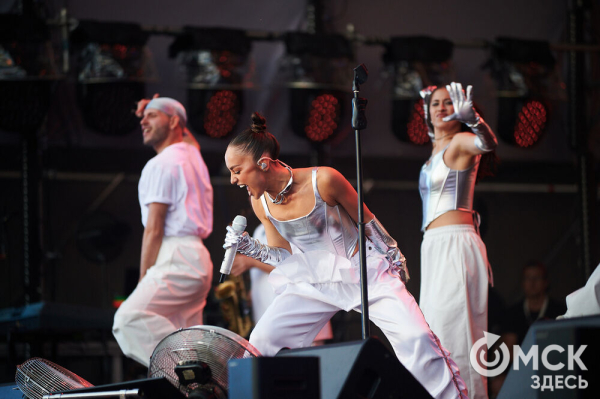 Омск музыкальный. Звёзды эстрады, посетившие Омск в 2024 году Омск музыкальный. Звёзды эстрады, посетившие Омск в 2024 году