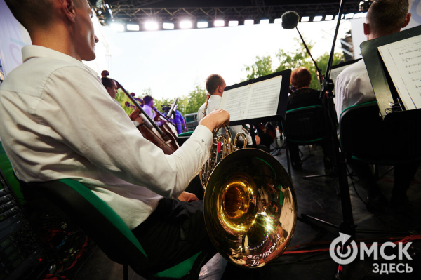 Омск музыкальный. Звёзды эстрады, посетившие Омск в 2024 году Омск музыкальный. Звёзды эстрады, посетившие Омск в 2024 году