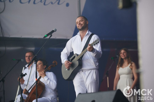 Омск музыкальный. Звёзды эстрады, посетившие Омск в 2024 году Омск музыкальный. Звёзды эстрады, посетившие Омск в 2024 году
