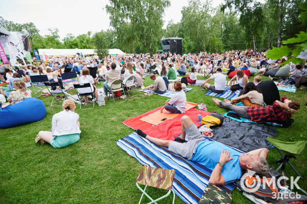 Омск музыкальный. Звёзды эстрады, посетившие Омск в 2024 году Омск музыкальный. Звёзды эстрады, посетившие Омск в 2024 году