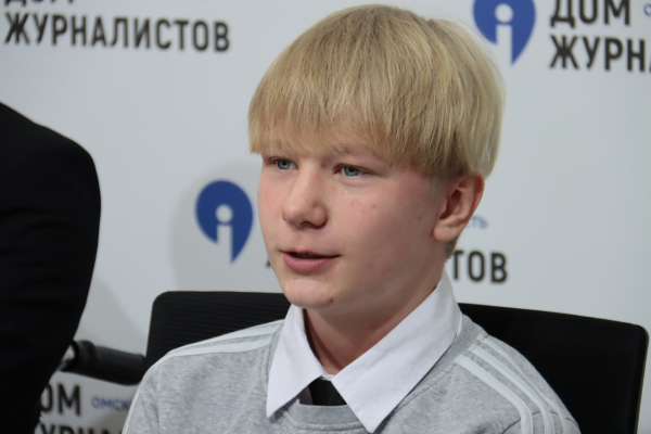 Детские мечты в кадре: как клип на стихи детдомовского мальчишки может изменить не одну маленькую жизнь