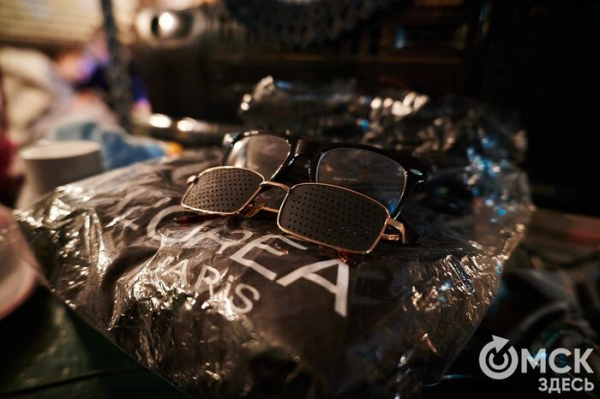 Гаражка в баре или Как коты-пророки искали новый дом