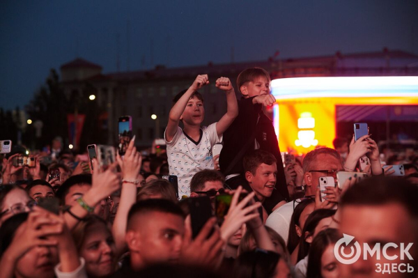 Омск музыкальный. Звёзды эстрады, посетившие Омск в 2024 году Омск музыкальный. Звёзды эстрады, посетившие Омск в 2024 году