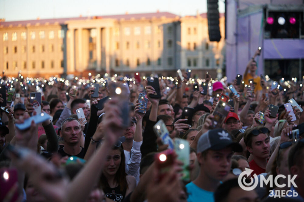 Омск музыкальный. Звёзды эстрады, посетившие Омск в 2024 году Омск музыкальный. Звёзды эстрады, посетившие Омск в 2024 году