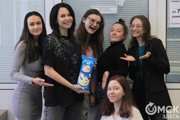 Не для слабонервных. В Омске наградили авторов самых креативных снеговиков