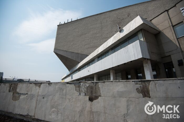 "Проклинаемый", но амбициозный. Ремонт СКК им. Блинова планируется вписать в бюджет страны до 2028 года