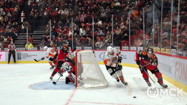 Омский "Авангард" одержал шестую победу подряд