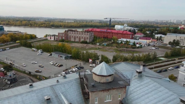 Не потерять ретрофонари и планетарий. Исторический корпус ОмГПУ обновится