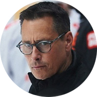 За 29 лет работы я не видел такой ситуации. "Авангарду" приходится "выживать"