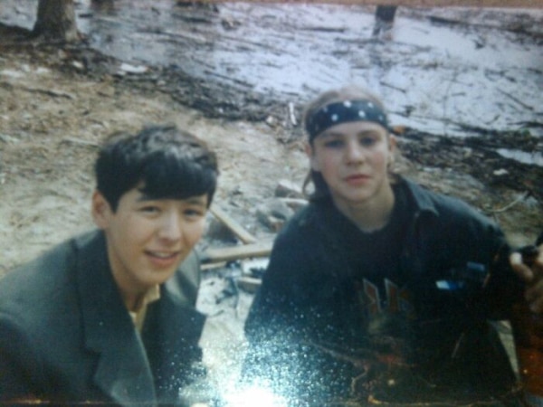 "Всё началось с простой кассеты". Как прошлое омских мастеров воплотилось в скульптуре, посвящённой Егору Летову