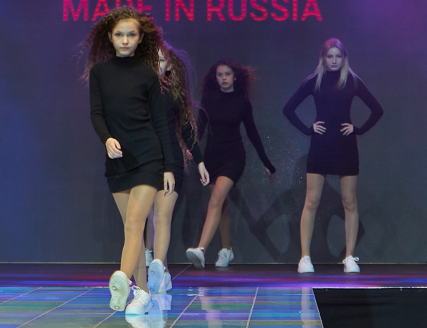 Юные модели из Омска собрали россыпь главных призов уральского фестиваля Юные модели из Омска собрали россыпь главных призов уральского фестиваля