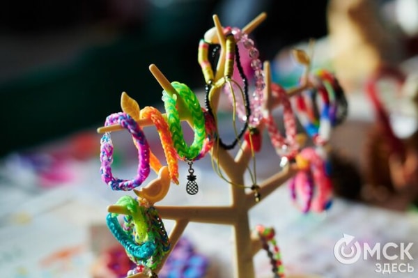 Растения против зомби, дети за экологию. Что мы нашли на детской гаражке