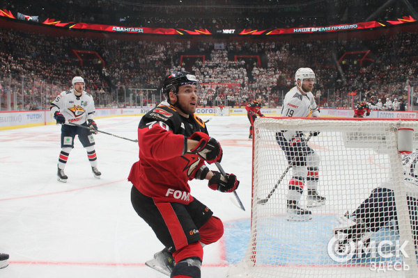"Авангард" в шаге от выхода в четвертьфинал Кубка Гагарина "Авангард" в шаге от выхода в четвертьфинал Кубка Гагарина