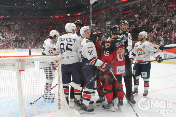 "Авангард" в шаге от выхода в четвертьфинал Кубка Гагарина "Авангард" в шаге от выхода в четвертьфинал Кубка Гагарина