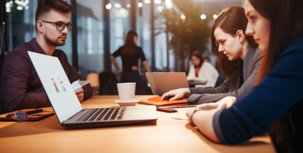 Кадровый голод на рынке труда: как высококвалифицированные специалисты становятся дефицитом и что с этим делать