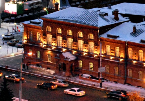 В здании Омского горсовета продают ресторан