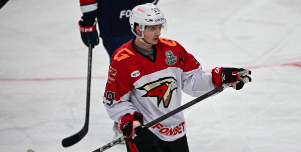 Шайба Ткачёва принесла "Авангарду" вторую подряд победу в Магнитогорске