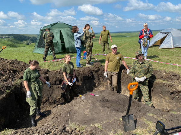 Омский фильм "Часы для Веры" выходит во всероссийский прокат Омский фильм "Часы для Веры" выходит во всероссийский прокат