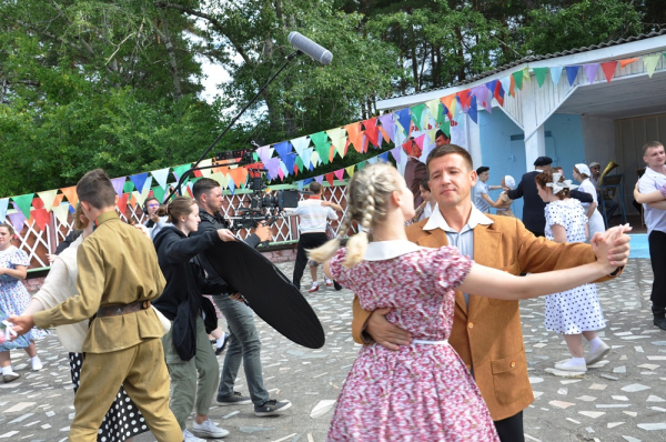 Омский фильм "Часы для Веры" выходит во всероссийский прокат Омский фильм "Часы для Веры" выходит во всероссийский прокат