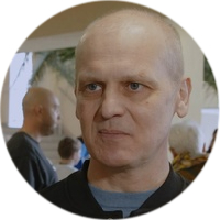 Азарт и вкус инженерного творчества. В омском вузе устроили гонки дронов с препятствиями