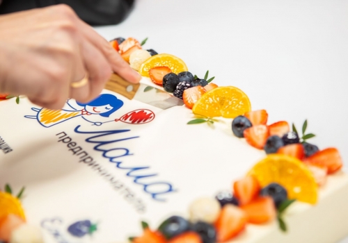 Почему мамы идут в предприниматели?