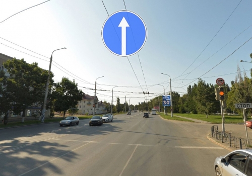 В Омске на Красном пути запретили разворот В Омске на Красном пути запретили разворот