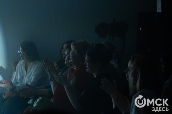 "Театр - не томатный суп": о чём переживают режиссёры XXI века