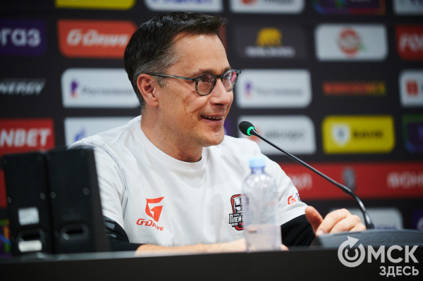 "Лететь примерно одинаково". Омские "ястребы" в ожидании соперника по второму раунду плей-офф