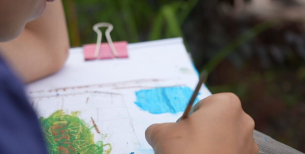 "Место встречи сердец": художница о работе с детьми и патриотизме в искусстве