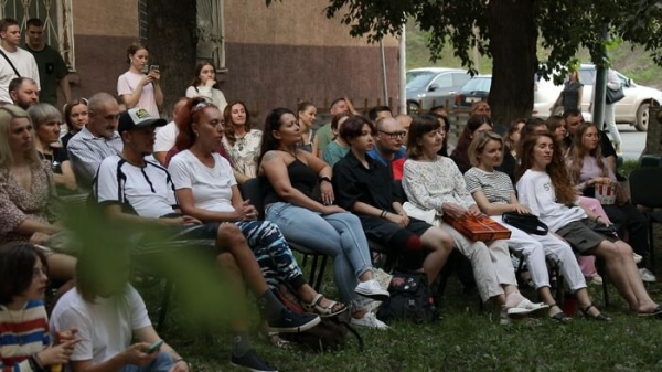 Сумасшествие и наглость по телефону. Директор омского Дома кино о том, как продвигать фестивальные фильмы