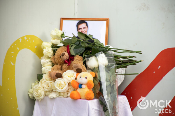 Футбольный матч в память о Юрии Шатунове пройдёт в Омске Футбольный матч в память о Юрии Шатунове пройдёт в Омске