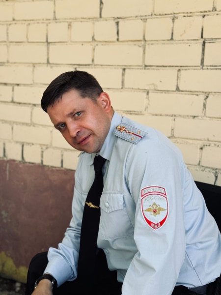 "Моего героя уволили без меня - на сцену я так и не вышел". Александр Алёшкин об экшене в кино и ошибках в театре