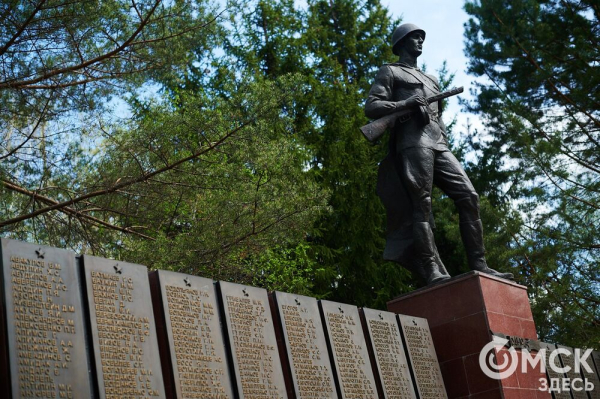 Истории за гранью времени. О судьбах омичей в эпитафиях