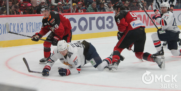 "Металлург" одержал первую победу в серии с "Авангардом"  