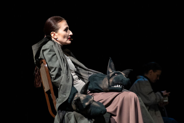 "Театр - не томатный суп": о чём переживают режиссёры XXI века