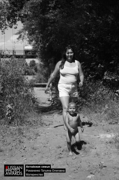 Об исцелении съёмкой, запретных местах и козе-дерезе на крыше. Разговор с омским "фототерапевтом"