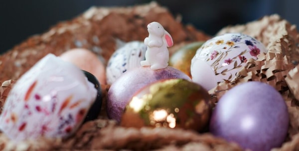 Пасхальная авантюра: забавные попытки "Омск Здесь" подготовиться к празднику