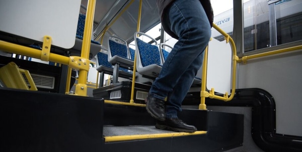 Больше никаких повторных списаний: валидаторы перестанут брать с омичей лишнее