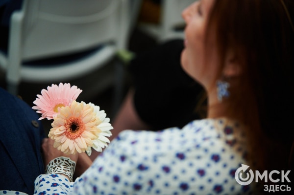 Буквы в пространстве: книжный блогер Александра Макарова презентовала свою вторую книгу