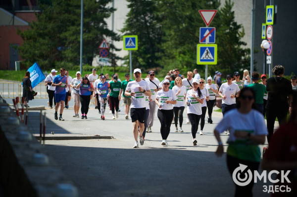 В Омске состоялся традиционный "зелёный" забег
